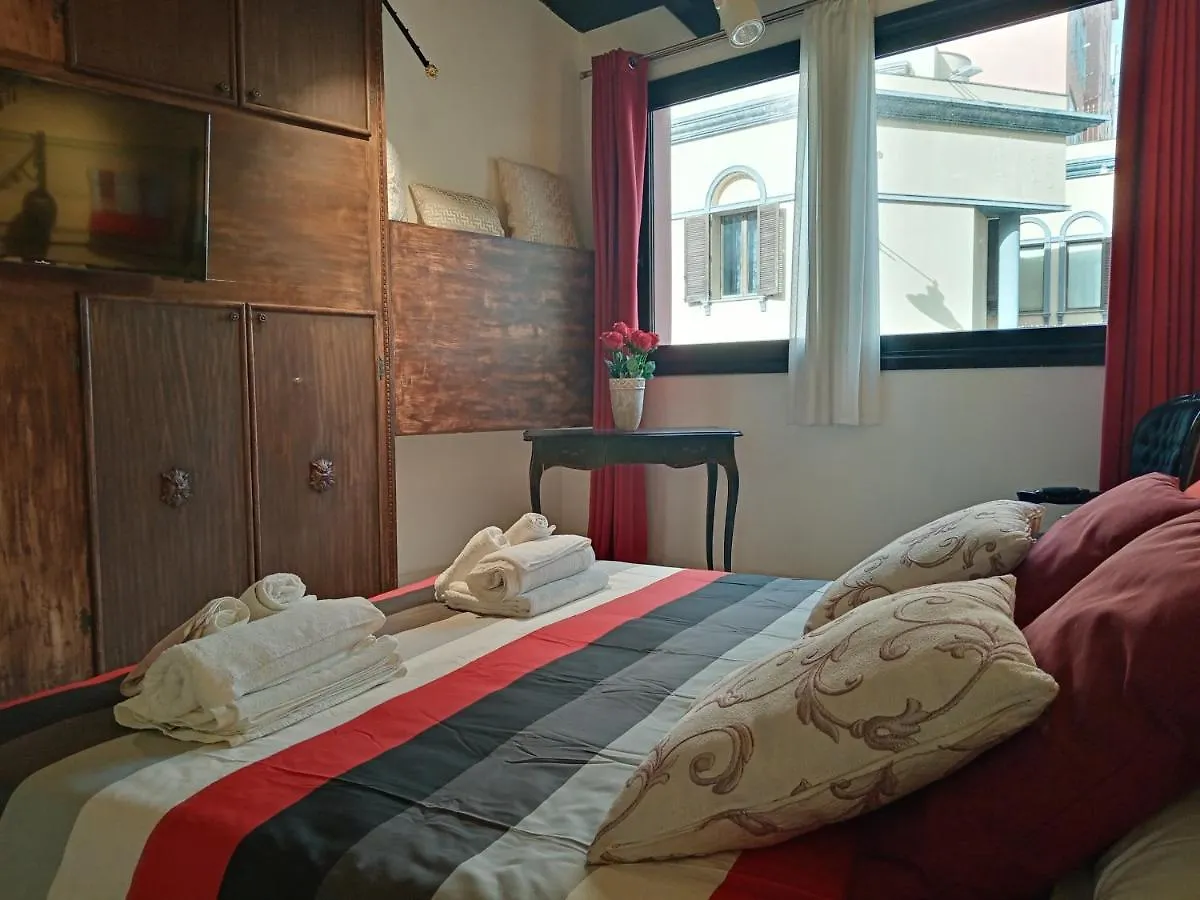 Einaudi 56 Guest House Cagliari Italy